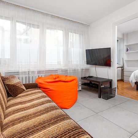 Apartment Gornoslaska By Your Freedom วอร์ซอ ภายนอก รูปภาพ